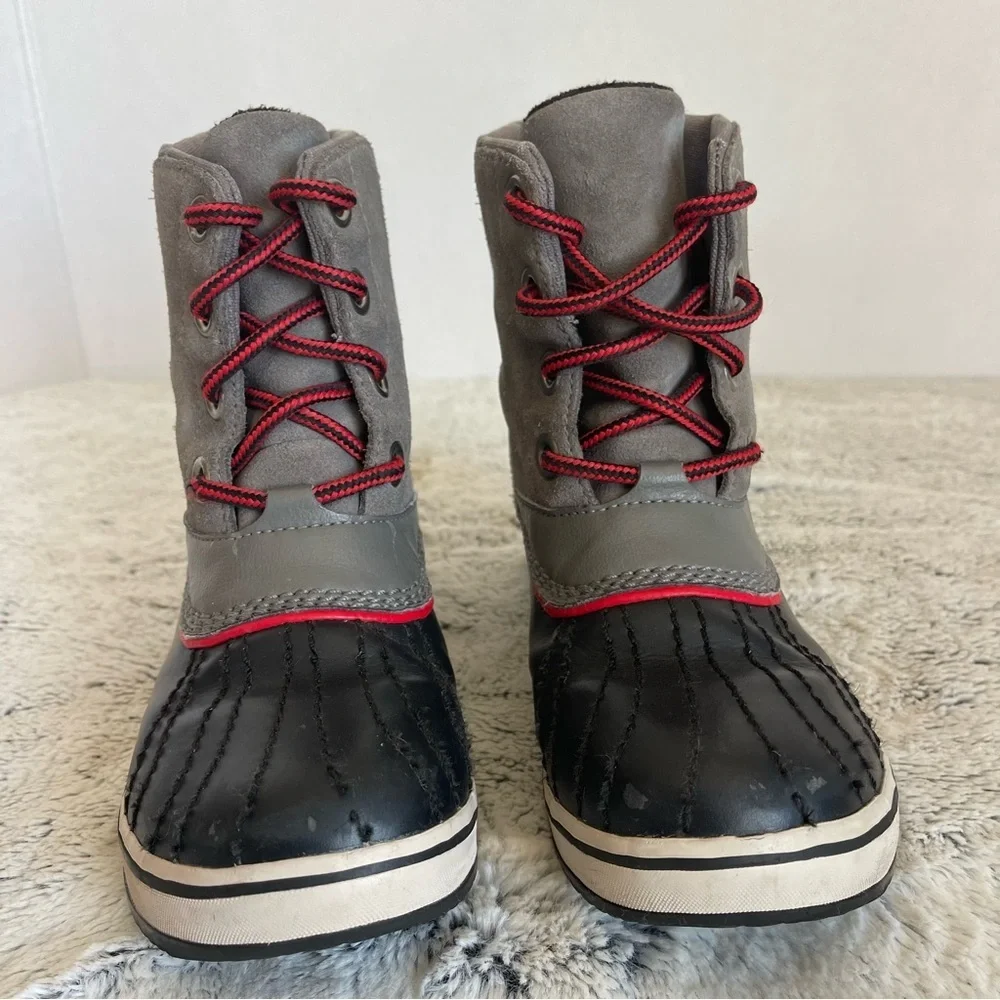 SOREL•Winter slimpack lace up black snow boots Little Kids Size 2